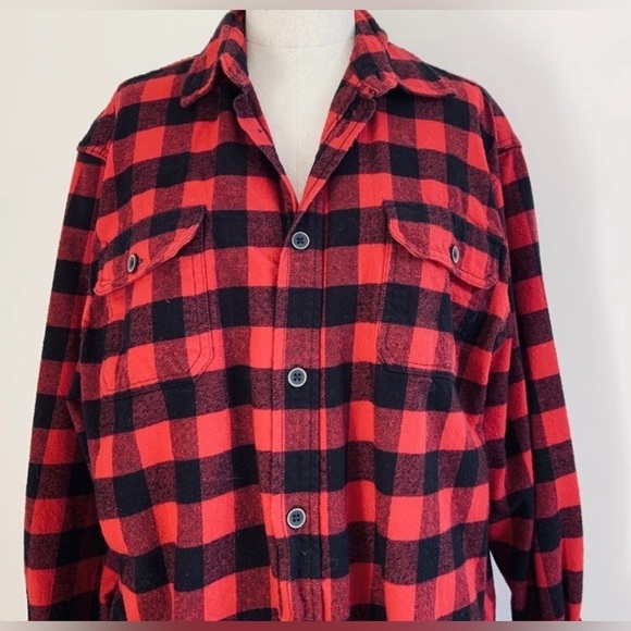 Buffalo Plaid  Button Up men’s XLT Heavy Flannel Shirt BLACK & Red long sleeve . - Picture 3 of 9